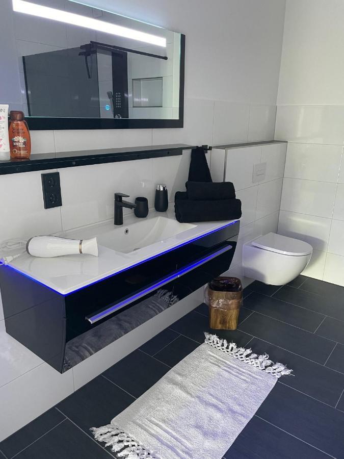 Saaldorf-ferienhaus Mit 6 45qm-120qm Direkt Am Thueringer Meer-bleilochtalsperre Bad Lobenstein